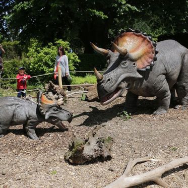 Les Dinosaures investissent le Zoo de Thoiry