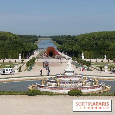 Dirty Corner d'Anish Kapoor au Château de Versailles