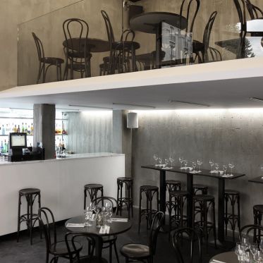 Restaurant First Avenue