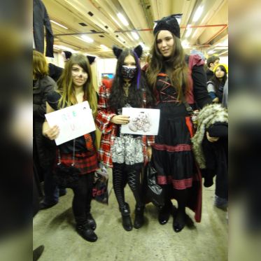 Paris Manga & Sci-Fi Show 2012, Free hugs