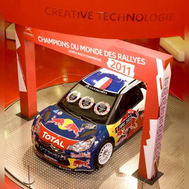 Les Citroën présidentielles au C_42 des Champs Elysées