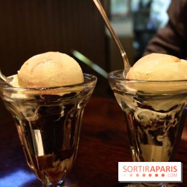 Hard Rock Chili Burger