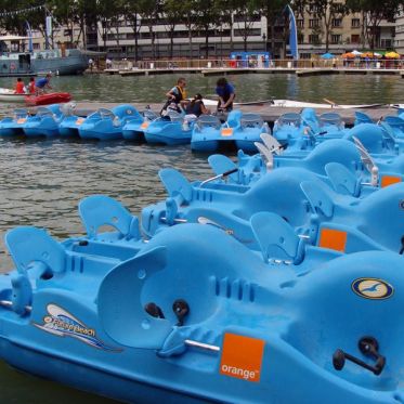 Pédalos à Paris Plage La Villette