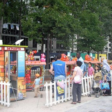 Manège à Paris Plage La Villette