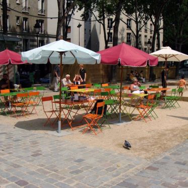 Terrasse à Paris Plage La Villette