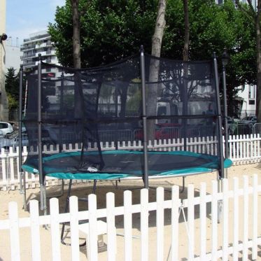 Trampolines à Paris Plage La Villette