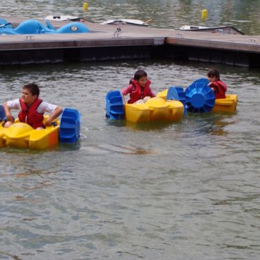 Pédalos pour enfants à Paris Plage La Villette