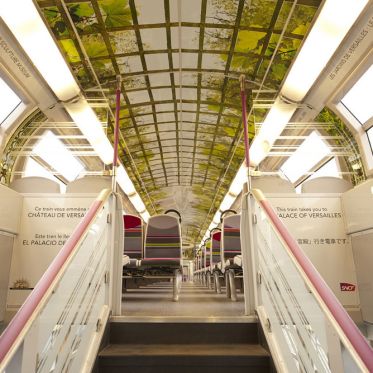 Les trains de la ligne C aux couleurs de Versailles