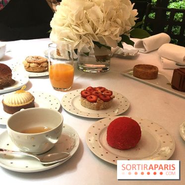 Les nouvelles pâtisseries du Plaza Athénée