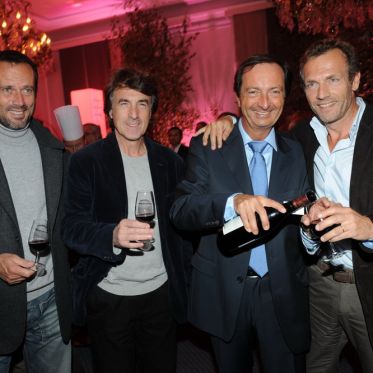 Christian Vadim
François Cluzet
Michel Edouard Leclerc
Stéphane Freiss