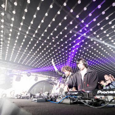 Justice en DJ Set au Faust pour Virgin Radio