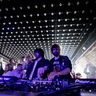 Justice en DJ Set au Faust pour Virgin Radio