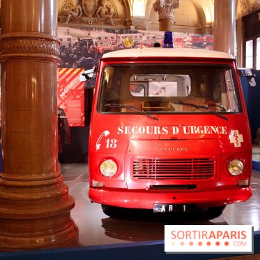 Exposition Pompiers à lHôtel de Ville
