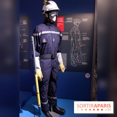 Exposition Pompiers à lHôtel de Ville