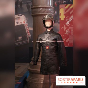 Exposition Pompiers à lHôtel de Ville