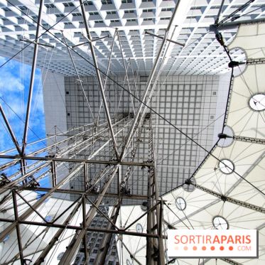 Réouverture du toit de la Grande Arche de La Défense