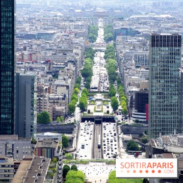 Réouverture du toit de la Grande Arche de La Défense