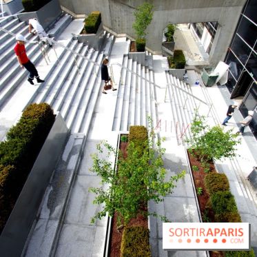Réouverture du toit de la Grande Arche de La Défense