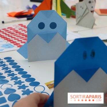 700 animaux en origami envahissent Beaugrenelle !