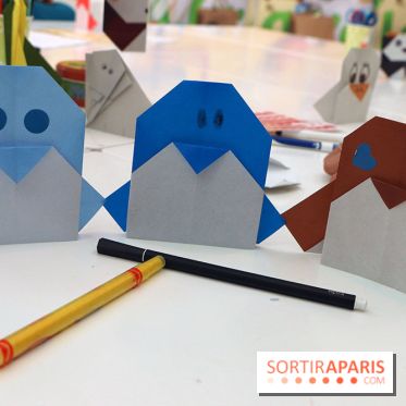 700 animaux en origami envahissent Beaugrenelle !