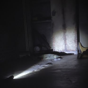 Escape game L'Abri : sauvez l'humanité d'un virus zombie dans le futur chez Crack The Egg