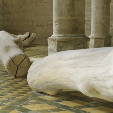 En deçà de l’invisible : l'exposition de Cécile Beau et Grégoire Scalabre à l'Abbaye de Maubuisson