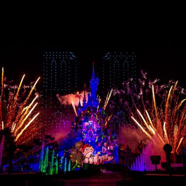 Disneyland Paris : un nouveau show nocturne inédit pour la réouverture de Notre-Dame de Paris