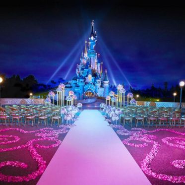 Mariage à Disneyland Paris : les démarches à suivre pour une cérémonie magique