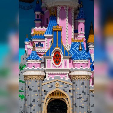 Disney Village : réouverture du LEGO Store ce printemps