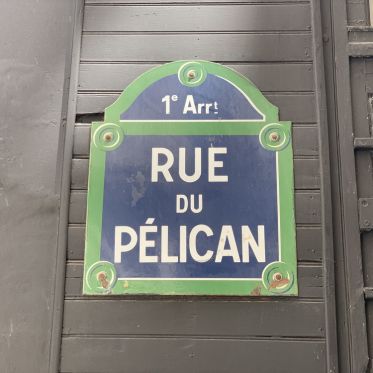 Pourquoi la rue du Poil-au-Con s’appelle aujourd’hui rue du Pélican à Paris ?