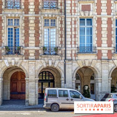 Le saviez-vous ? Ce graffiti de 1764 sur la place des Vosges est le plus vieux de Paris