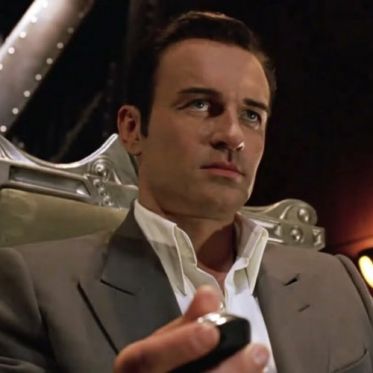 Julian MacMahon, connu pour ses rôles dans Les 4 Fantastiques, Charmed et Nip/Tuck, est décédé