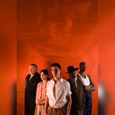 Hollywood Brûle : un rêve américain consumé par la réalité au Studio Hébertot