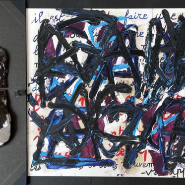 Les têtes et les mots : David Cohen expose à Paris à la galerie Rachel Hardouin