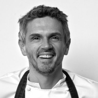 « Faites pas les pinces », l’afterwork seafood au Dépôt Légal