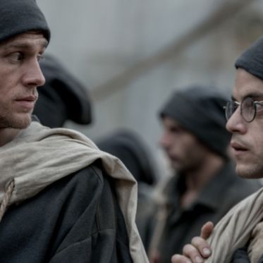Papillon : bande-annonce du film avec Rami Malek et Charlie Hunnam