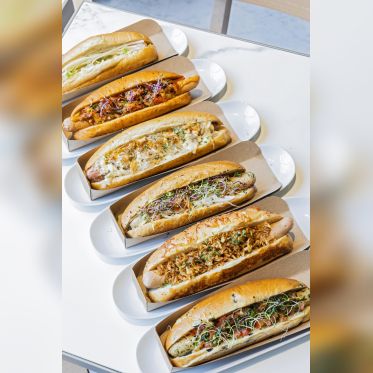 Le Café Jules lance son hot dog "à la française"
