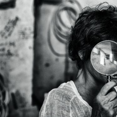 L’Epreuve du Temps, l'exposition de Nikos Aliagas sur le toit de la Grande Arche