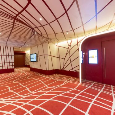 Ouverture du cinéma Les 7 Batignolles à Paris