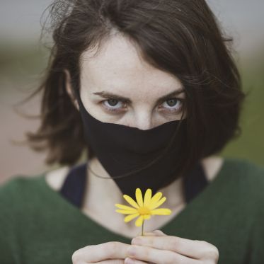 Covid : qu'est-ce que la phantosmie, séquelle du coronavirus qu'expérimentent d'anciens malades ? 