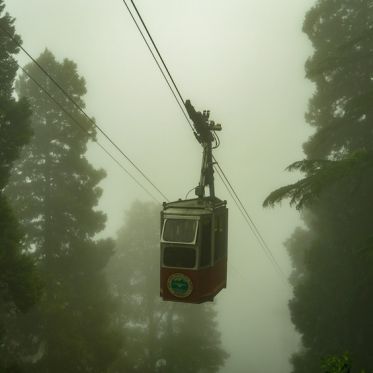 Italie : un accident de téléphérique fait 13 morts à Stresa