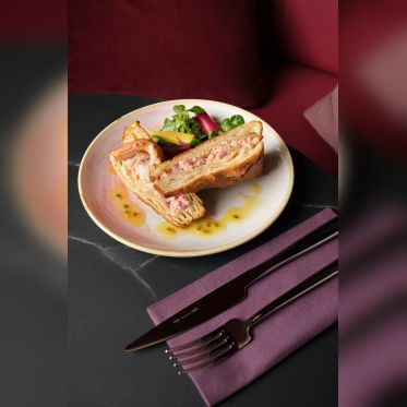 Bistrot 51 : la bistronomie s'invite à l'hôtel Moxy Paris Val d'Europe