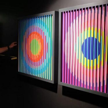 Exposition Arièle Rozowy au Musée de l'Illusion