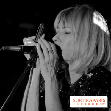 Kim Gordon en concert à Salò