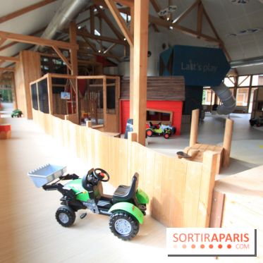 La Ferme et la salle de jeux au Villages Nature