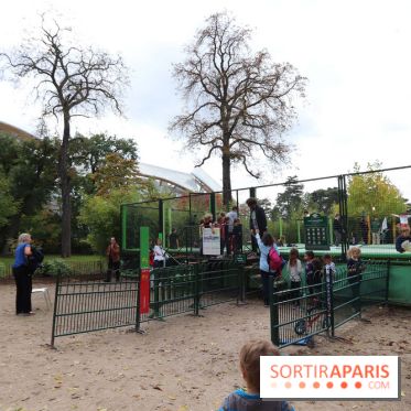 Le Village des Manèges provisoire du Jardin d'Acclimatation