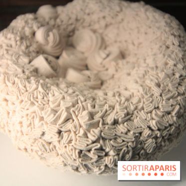 Un monde de plis à la chapelle Expiatoire