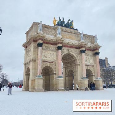La Neige à Paris - arc de triomphe du Carrousel musée du Louvre