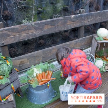 Chasse aux oeufs de Pâques Pierre Lapin au BHV Marais : les photos