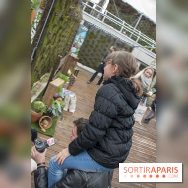 Chasse aux oeufs de Pâques Pierre Lapin au BHV Marais : les photos